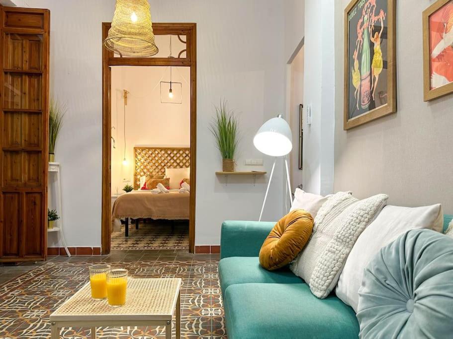 Apartamento Aires Bohemios En Pleno Centro. Alicante Exterior foto